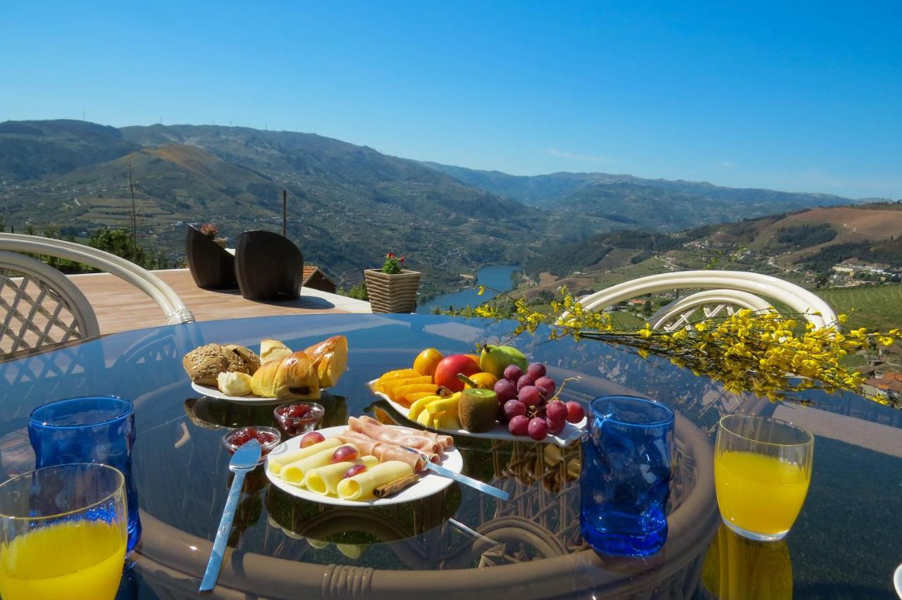 Casa Miradouro Bed & Breakfast Mesao Frio Bagian luar foto